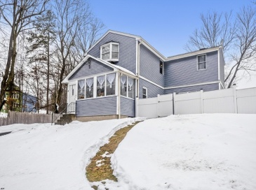 8 Putnam St, Springfield, Massachusetts, 4 Bedrooms Bedrooms, 7 Rooms Rooms,2 BathroomsBathrooms,Residential,For Sale,Putnam St,73478887 8 Putnam St, Springfield, Massachusetts, 4 Bedrooms Bedrooms, 7 Rooms Rooms,2 BathroomsBathrooms,Residential,For Sale,Putnam St,73478887