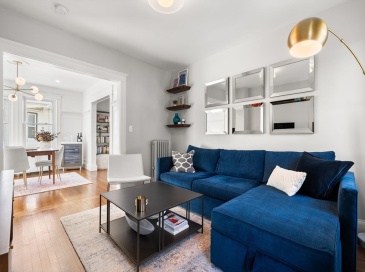 281 Belgrade Ave, Boston, Massachusetts, 3 Bedrooms Bedrooms, 6 Rooms Rooms,1.5 BathroomsBathrooms,Residential,For Sale,Belgrade Ave,73472470 281 Belgrade Ave, Boston, Massachusetts, 3 Bedrooms Bedrooms, 6 Rooms Rooms,1.5 BathroomsBathrooms,Residential,For Sale,Belgrade Ave,73472470