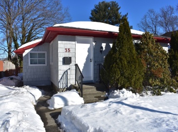 35 Dustin St, Worcester, Massachusetts, 3 Bedrooms Bedrooms, 5 Rooms Rooms,1 BathroomBathrooms,Residential,For Sale,Dustin St,73485049 35 Dustin St, Worcester, Massachusetts, 3 Bedrooms Bedrooms, 5 Rooms Rooms,1 BathroomBathrooms,Residential,For Sale,Dustin St,73485049