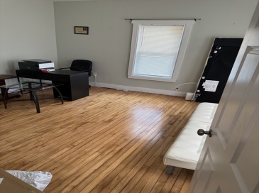 91 East Ashland, Brockton, Massachusetts, 2 Bedrooms Bedrooms, 4 Rooms Rooms,1 BathroomBathrooms,Residential Lease,For Rent,East Ashland,73495843