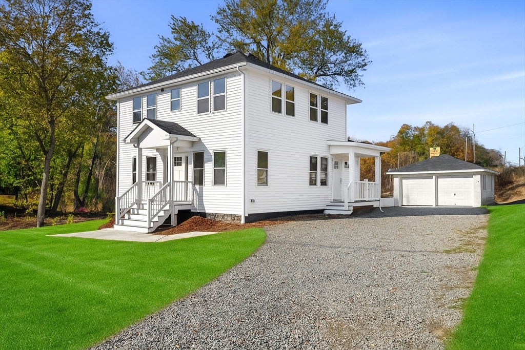 3 Highland Park Ave, Hudson, Massachusetts, 4 Bedrooms Bedrooms, 5 Rooms Rooms,1.5 BathroomsBathrooms,Residential,For Sale,Highland Park Ave,73452020