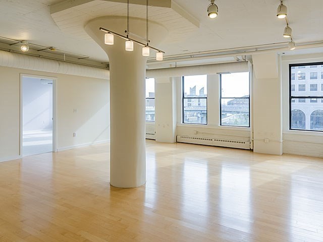 210 South Street, Boston, Massachusetts, 2 Bedrooms Bedrooms, 4 Rooms Rooms,2 BathroomsBathrooms,Residential Lease,For Rent,South Street,73495917