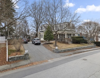 55 Caldwell St, Weymouth, Massachusetts, 2 Bedrooms Bedrooms, 4 Rooms Rooms,1 BathroomBathrooms,Residential Lease,For Rent,Caldwell St,73474695