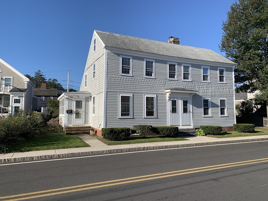 248 Water Street, Newburyport, Massachusetts, 1 Bedroom Bedrooms, 5 Rooms Rooms,1 BathroomBathrooms,Residential Lease,For Rent,Water Street,73495958