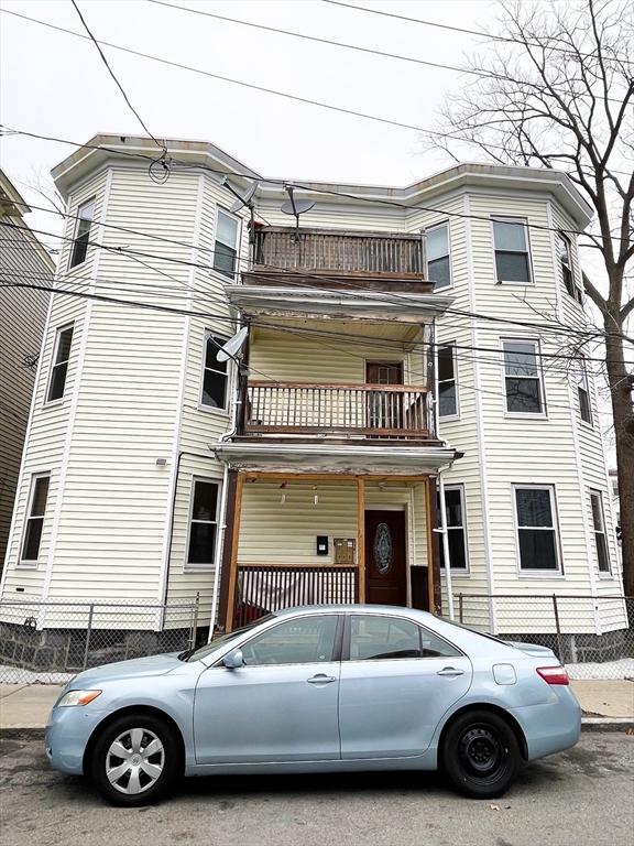 11 Colonial Avenue, Boston, Massachusetts, 2 Bedrooms Bedrooms, 5 Rooms Rooms,1 BathroomBathrooms,Residential Lease,For Rent,Colonial Avenue,73495978