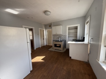 1 E Park Terrace, Worcester, Massachusetts, 3 Bedrooms Bedrooms, 5 Rooms Rooms,1 BathroomBathrooms,Residential Lease,For Rent,E Park Terrace,73496020 1 E Park Terrace, Worcester, Massachusetts, 3 Bedrooms Bedrooms, 5 Rooms Rooms,1 BathroomBathrooms,Residential Lease,For Rent,E Park Terrace,73496020