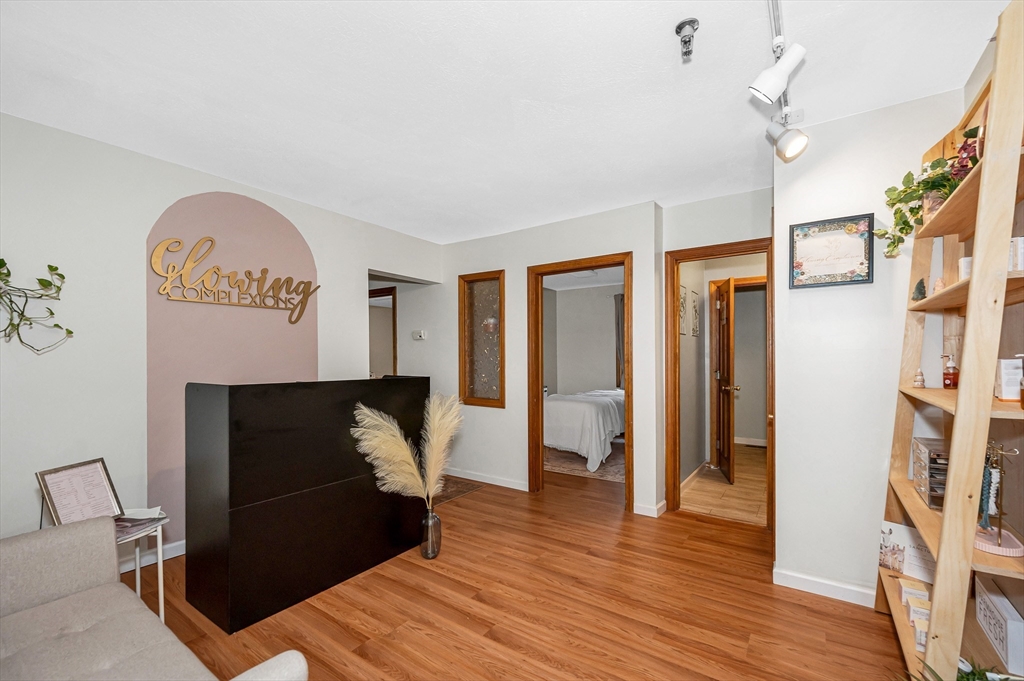 175 Littleton Rd Unit 8, Westford, Massachusetts, ,Business Opportunity,For Sale,Littleton Rd Unit 8,73496071