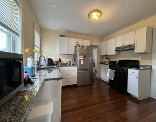 109 Birch Street, Boston, Massachusetts, 2 Bedrooms Bedrooms, 6 Rooms Rooms,1 BathroomBathrooms,Residential Lease,For Rent,Birch Street,73496115