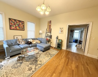 36 Hawthorne St, Boston, Massachusetts, 2 Bedrooms Bedrooms, 5 Rooms Rooms,1 BathroomBathrooms,Residential Lease,For Rent,Hawthorne St,73496216