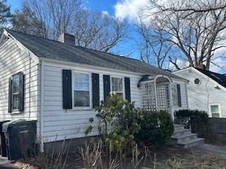 15 Reed St, Dedham, Massachusetts, 2 Bedrooms Bedrooms, 5 Rooms Rooms,1 BathroomBathrooms,Residential,For Sale,Reed St,73487734