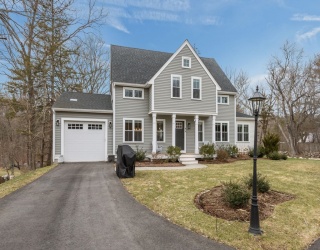 4 Goodspeed Ln, Easton, Massachusetts, 3 Bedrooms Bedrooms, 7 Rooms Rooms,2.5 BathroomsBathrooms,Residential,For Sale,Goodspeed Ln,73493031