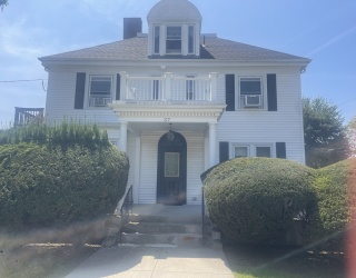 37 Elliott Street, Danvers, Massachusetts, 1 Bedroom Bedrooms, 3 Rooms Rooms,1 BathroomBathrooms,Residential Lease,For Rent,Elliott Street,73496257