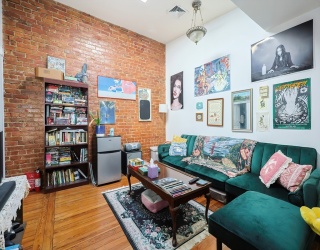 35 Adamson Street, Boston, Massachusetts, 3 Bedrooms Bedrooms, 5 Rooms Rooms,1.5 BathroomsBathrooms,Residential Lease,For Rent,Adamson Street,73496281