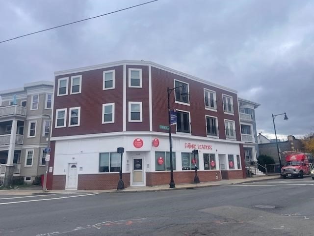 1664 Dorchester Avenue, Boston, Massachusetts, 2 Bedrooms Bedrooms, 5 Rooms Rooms,1 BathroomBathrooms,Residential Lease,For Rent,Dorchester Avenue,73496330