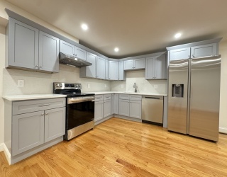 298 Washington St, Braintree, Massachusetts, 3 Bedrooms Bedrooms, 5 Rooms Rooms,2 BathroomsBathrooms,Residential Lease,For Rent,Washington St,73496345