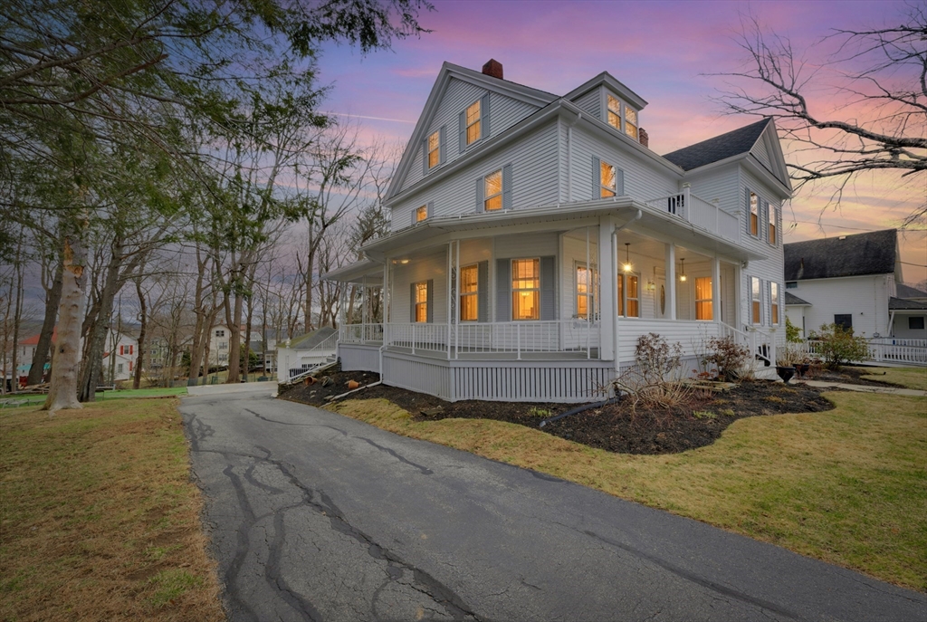 21 Orchard St, Southbridge, Massachusetts, 6 Bedrooms Bedrooms, 10 Rooms Rooms,2.5 BathroomsBathrooms,Residential,For Sale,Orchard St,73496390