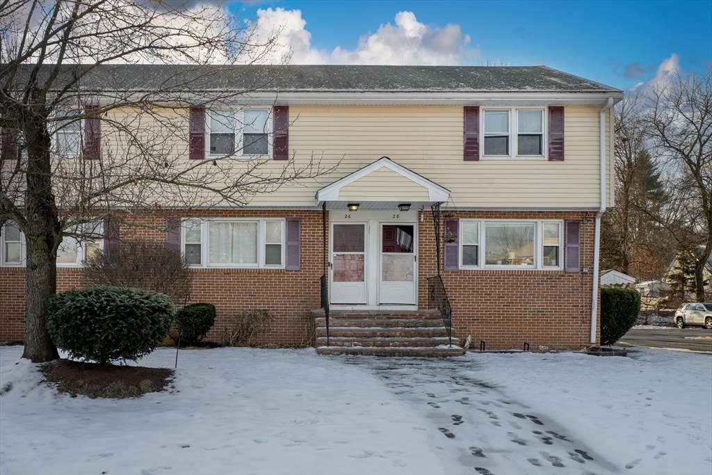 26 Frank St, Dracut, Massachusetts, 2 Bedrooms Bedrooms, 4 Rooms Rooms,1 BathroomBathrooms,Residential,For Sale,Frank St,73445905