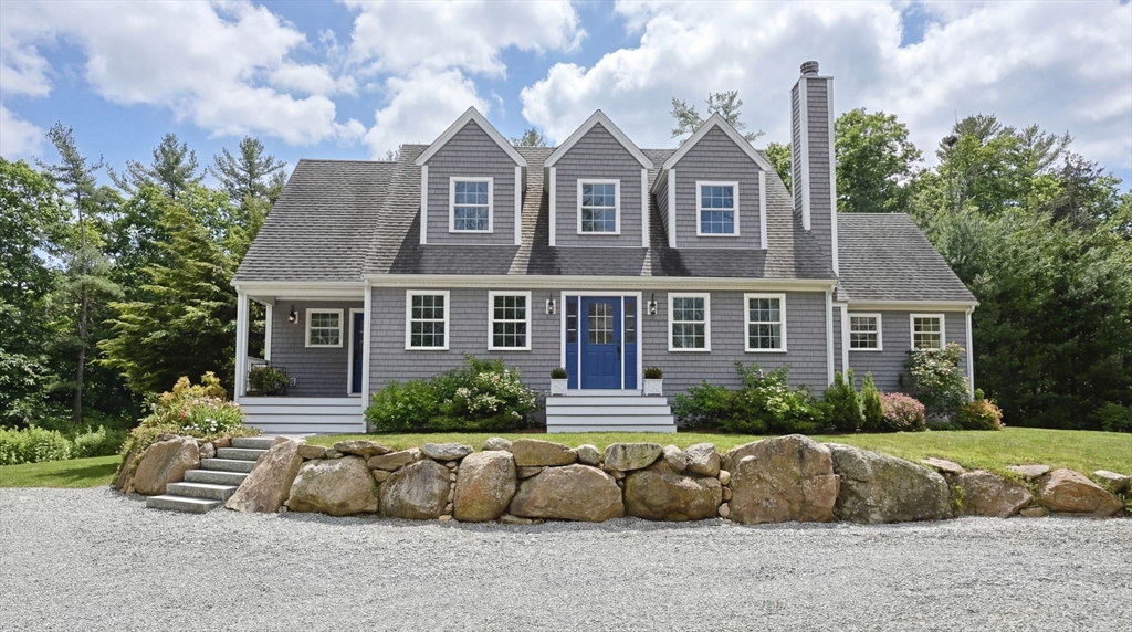 174 Cross Neck, Marion, Massachusetts, 4 Bedrooms Bedrooms, 9 Rooms Rooms,3 BathroomsBathrooms,Residential,For Sale,Cross Neck,73496411