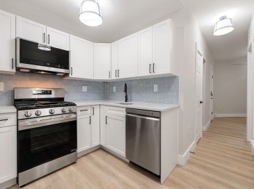 17 M St, Boston, Massachusetts, 3 Bedrooms Bedrooms, 4 Rooms Rooms,1 BathroomBathrooms,Residential Lease,For Rent,M St,73496456 17 M St, Boston, Massachusetts, 3 Bedrooms Bedrooms, 4 Rooms Rooms,1 BathroomBathrooms,Residential Lease,For Rent,M St,73496456