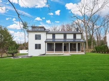 565 Elm St, Concord, Massachusetts, 4 Bedrooms Bedrooms, 7 Rooms Rooms,3.5 BathroomsBathrooms,Residential,For Sale,Elm St,73496467 565 Elm St, Concord, Massachusetts, 4 Bedrooms Bedrooms, 7 Rooms Rooms,3.5 BathroomsBathrooms,Residential,For Sale,Elm St,73496467