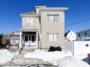 83 Calumet, Revere, Massachusetts, 5 Bedrooms Bedrooms, 11 Rooms Rooms,2 BathroomsBathrooms,Residential Income,For Sale,Calumet,73496482 83 Calumet, Revere, Massachusetts, 5 Bedrooms Bedrooms, 11 Rooms Rooms,2 BathroomsBathrooms,Residential Income,For Sale,Calumet,73496482