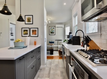 14 Castle Rock St, Boston, Massachusetts, 4 Bedrooms Bedrooms, 9 Rooms Rooms,2 BathroomsBathrooms,Residential Lease,For Rent,Castle Rock St,73496491