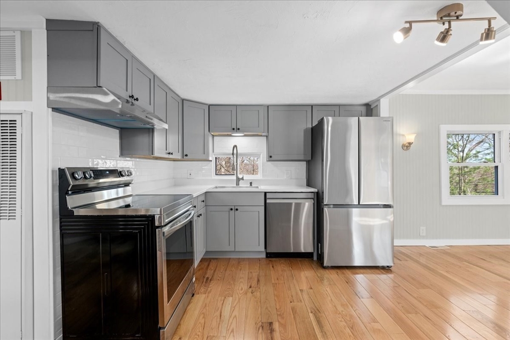 113 Washington, Auburn, Massachusetts, 3 Bedrooms Bedrooms, 6 Rooms Rooms,1 BathroomBathrooms,Residential,For Sale,Washington,73496404