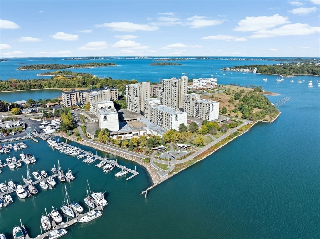 73 Broad Reach, Weymouth, Massachusetts, 2 Bedrooms Bedrooms, 4 Rooms Rooms,1 BathroomBathrooms,Residential Lease,For Rent,Broad Reach,73496488