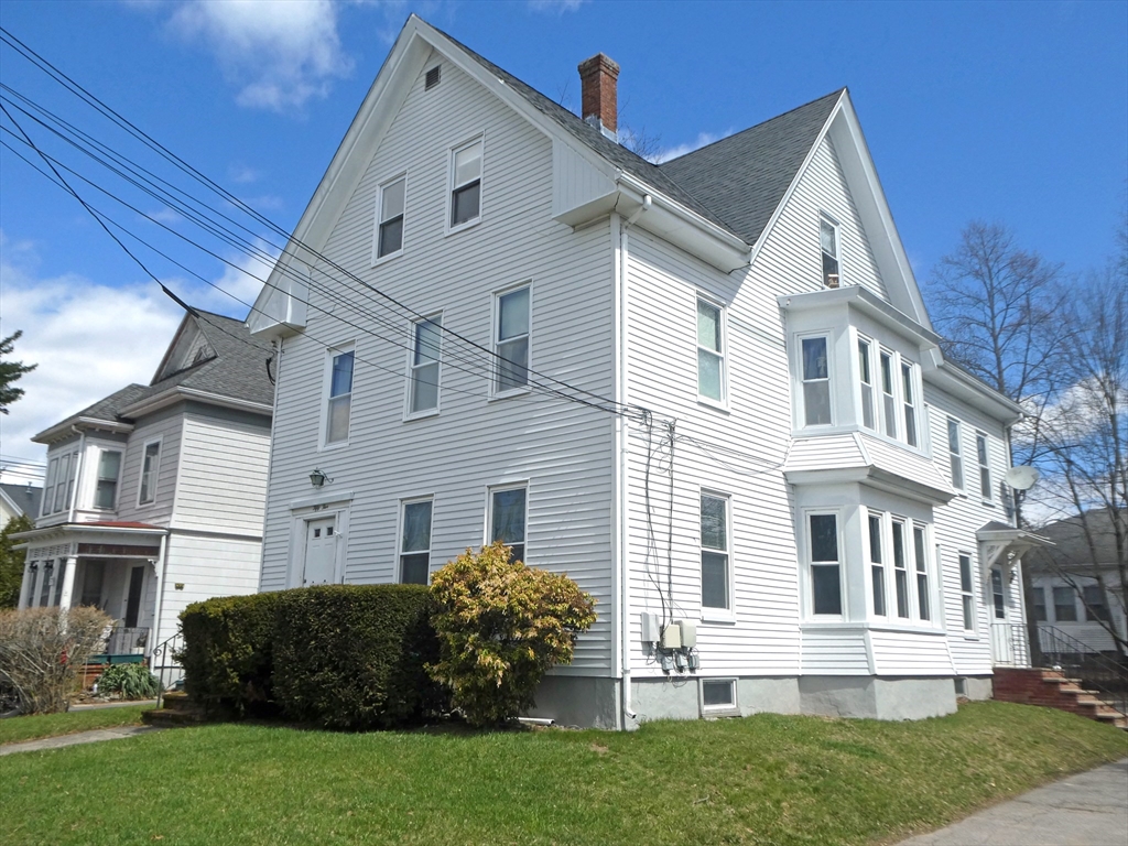 55 Everett Street, Middleboro, Massachusetts, 3 Bedrooms Bedrooms, 6 Rooms Rooms,1 BathroomBathrooms,Residential Lease,For Rent,Everett Street,73496518