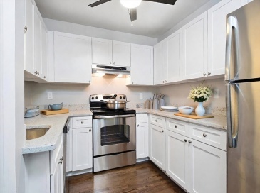 35 Webster St, Boston, Massachusetts, 2 Bedrooms Bedrooms, 5 Rooms Rooms,1 BathroomBathrooms,Residential Lease,For Rent,Webster St,73496542