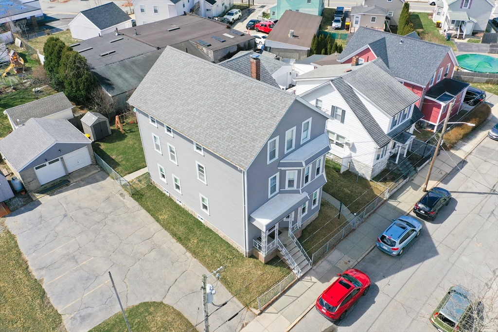 1417 Globe St, Fall River, Massachusetts, 6 Bedrooms Bedrooms, 15 Rooms Rooms,3 BathroomsBathrooms,Residential Income,For Sale,Globe St,73496540