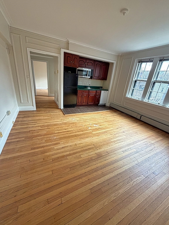 988 Memorial Dr, Cambridge, Massachusetts, 1 Bedroom Bedrooms, 2 Rooms Rooms,1 BathroomBathrooms,Residential Lease,For Rent,Memorial Dr,73496702