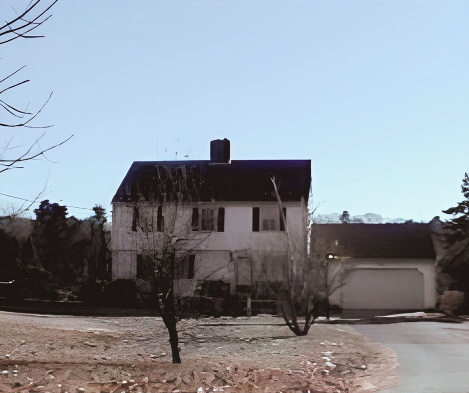 726 Blue Hill Ave, Milton, Massachusetts, 5 Bedrooms Bedrooms, 8 Rooms Rooms,2.5 BathroomsBathrooms,Residential,For Sale,Blue Hill Ave,73496710