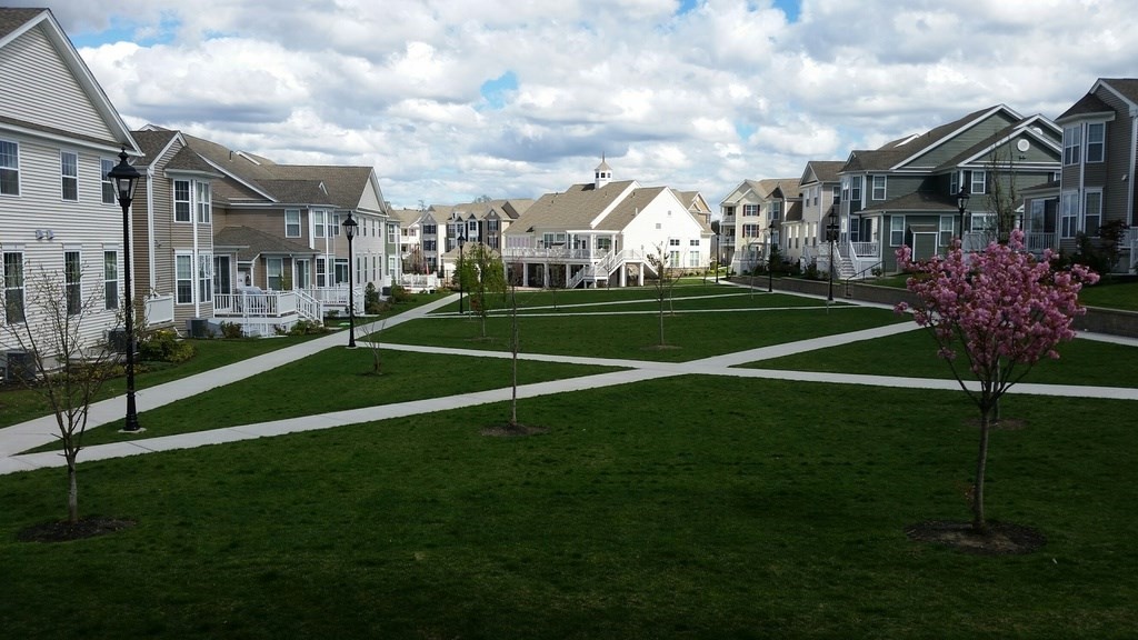 2106 Simeon Howard Way, Westborough, Massachusetts, 2 Bedrooms Bedrooms, 5 Rooms Rooms,2 BathroomsBathrooms,Residential,For Sale,Simeon Howard Way,73496676