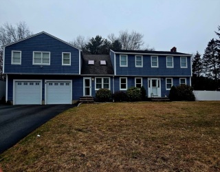 20 Farm Pond Rd, Dracut, Massachusetts, 4 Bedrooms Bedrooms, 8 Rooms Rooms,2.5 BathroomsBathrooms,Residential,For Sale,Farm Pond Rd,73496580