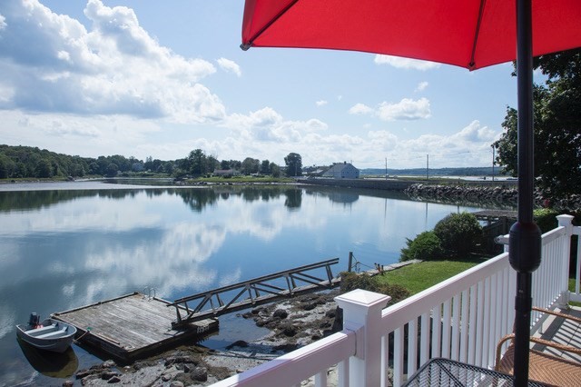 11 Dennison Street, Gloucester, Massachusetts, 3 Bedrooms Bedrooms, 7 Rooms Rooms,2 BathroomsBathrooms,Residential Lease,For Rent,Dennison Street,73496600