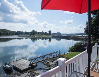 11 Dennison Street, Gloucester, Massachusetts, 3 Bedrooms Bedrooms, 7 Rooms Rooms,2 BathroomsBathrooms,Residential Lease,For Rent,Dennison Street,73496600