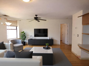 84 Gainsborough St, Boston, Massachusetts, 2 Bedrooms Bedrooms, 4 Rooms Rooms,1 BathroomBathrooms,Residential Lease,For Rent,Gainsborough St,73496608