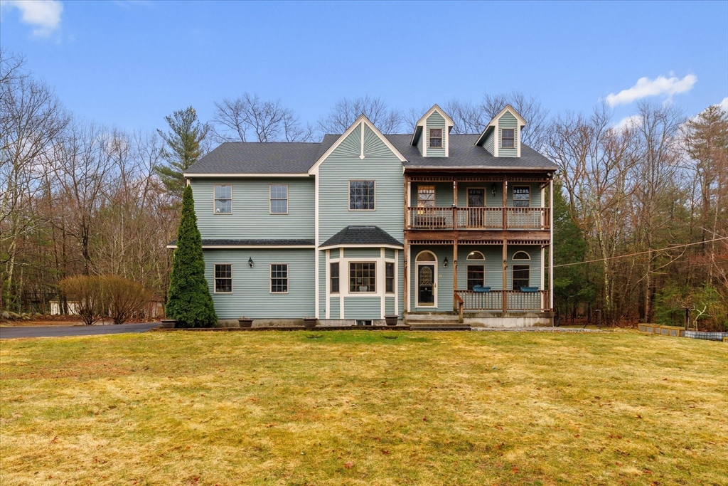 12 Mckinstry Dr, Charlton, Massachusetts, 5 Bedrooms Bedrooms, 13 Rooms Rooms,4 BathroomsBathrooms,Residential,For Sale,Mckinstry Dr,73496615