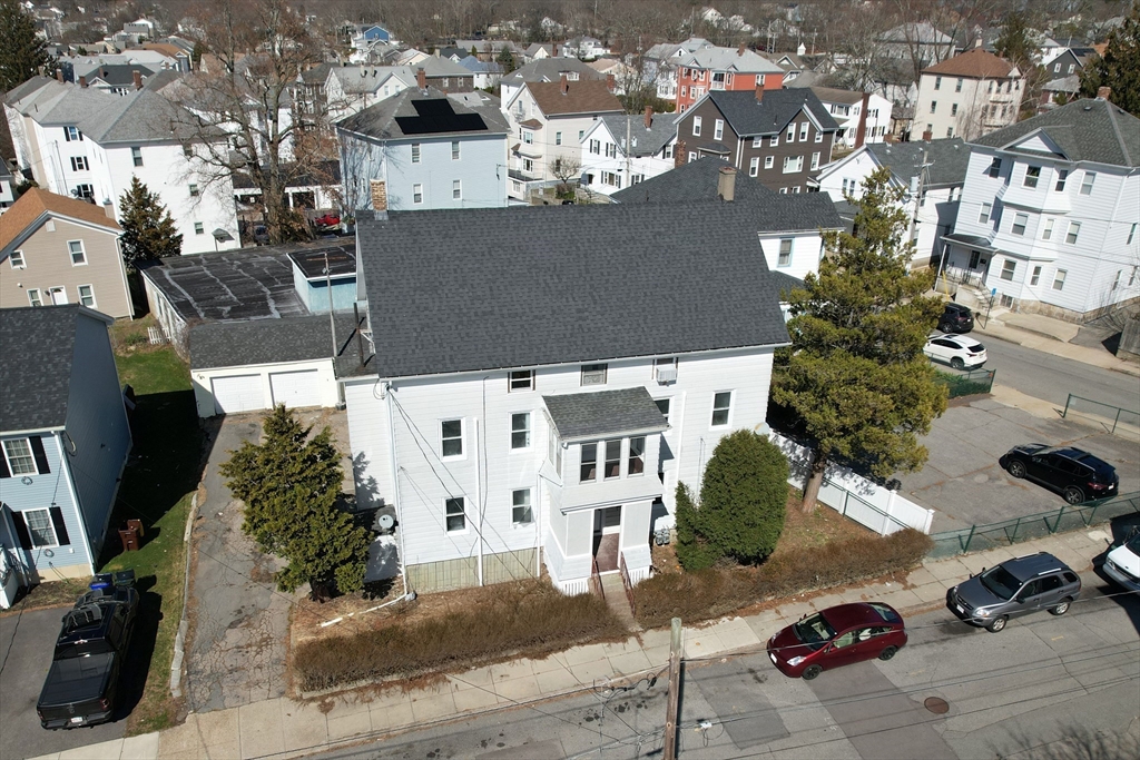 58 Downing St, Fall River, Massachusetts, 11 Bedrooms Bedrooms, 20 Rooms Rooms,3 BathroomsBathrooms,Residential Income,For Sale,Downing St,73496521