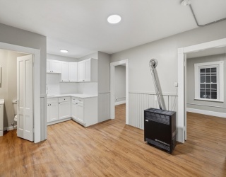 44 Pratt St., Fitchburg, Massachusetts, 2 Bedrooms Bedrooms, 4 Rooms Rooms,1 BathroomBathrooms,Residential Lease,For Rent,Pratt St.,73496655