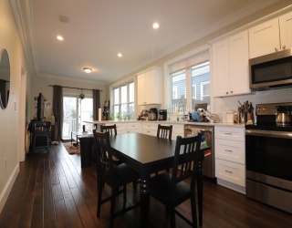 140 Minden St., Boston, Massachusetts, 4 Bedrooms Bedrooms, 7 Rooms Rooms,2 BathroomsBathrooms,Residential Lease,For Rent,Minden St.,73496771