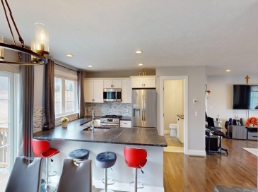 239 Woodland St, West Boylston, Massachusetts, 3 Bedrooms Bedrooms, 6 Rooms Rooms,2.5 BathroomsBathrooms,Residential,For Sale,Woodland St,73496821