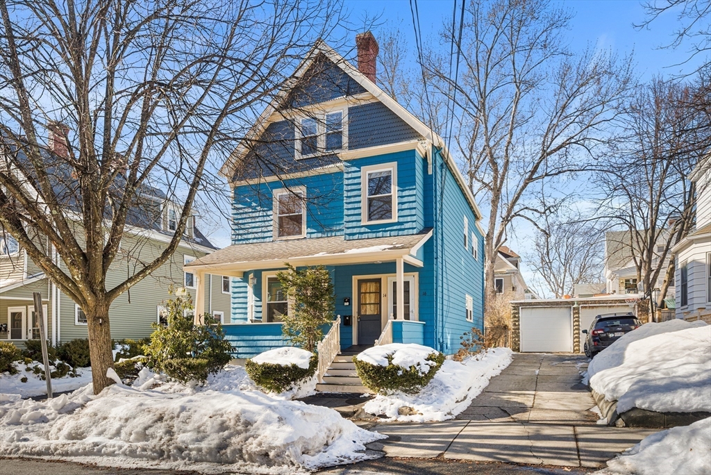 16 Rogers Ave, Somerville, Massachusetts, 4 Bedrooms Bedrooms, 9 Rooms Rooms,2 BathroomsBathrooms,Residential Income,For Sale,Rogers Ave,73480115