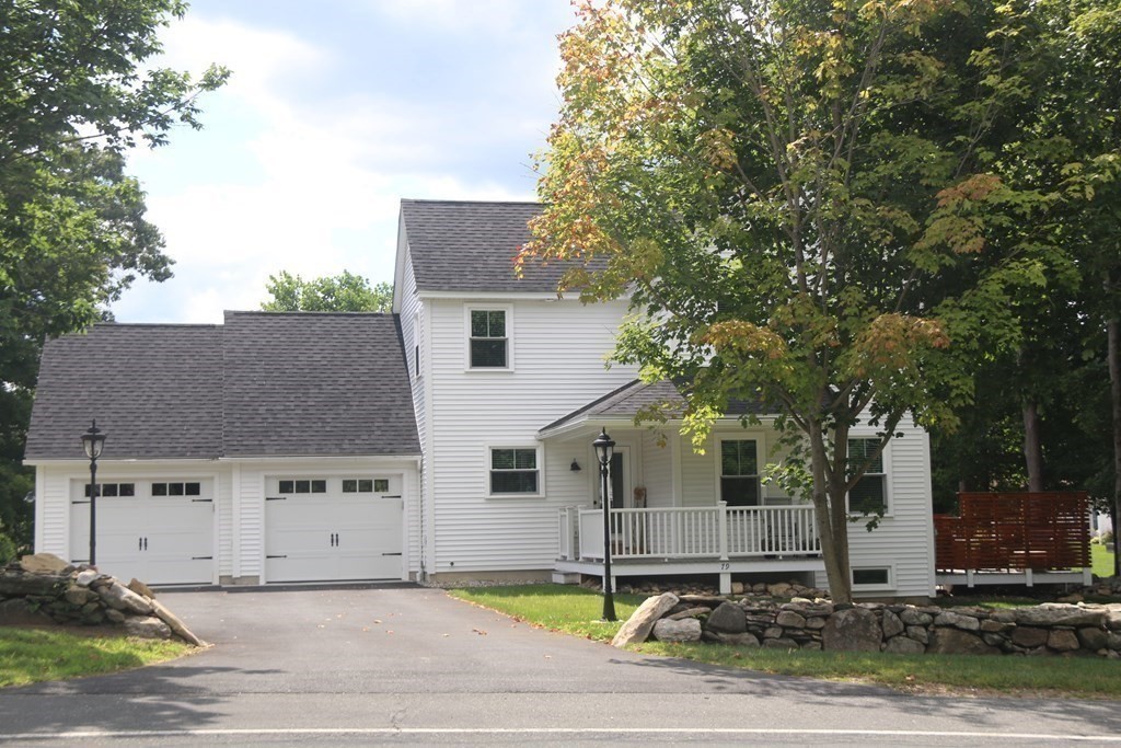 79 N Main Street, Belchertown, Massachusetts, 2 Bedrooms Bedrooms, 6 Rooms Rooms,1.5 BathroomsBathrooms,Residential Lease,For Rent,N Main Street,73496855