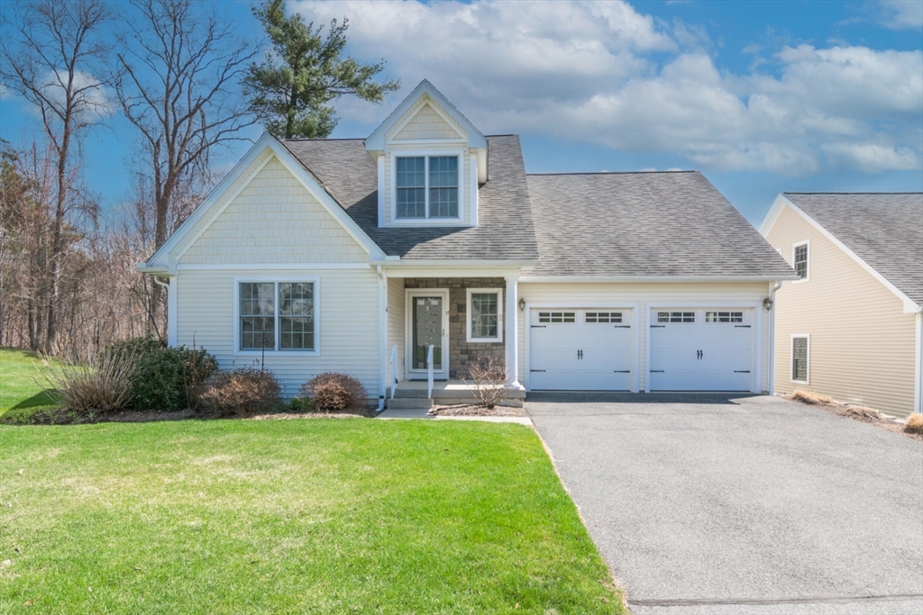 20 Bridge Rd, Northampton, Massachusetts, 3 Bedrooms Bedrooms, 6 Rooms Rooms,3 BathroomsBathrooms,Residential,For Sale,Bridge Rd,73496863