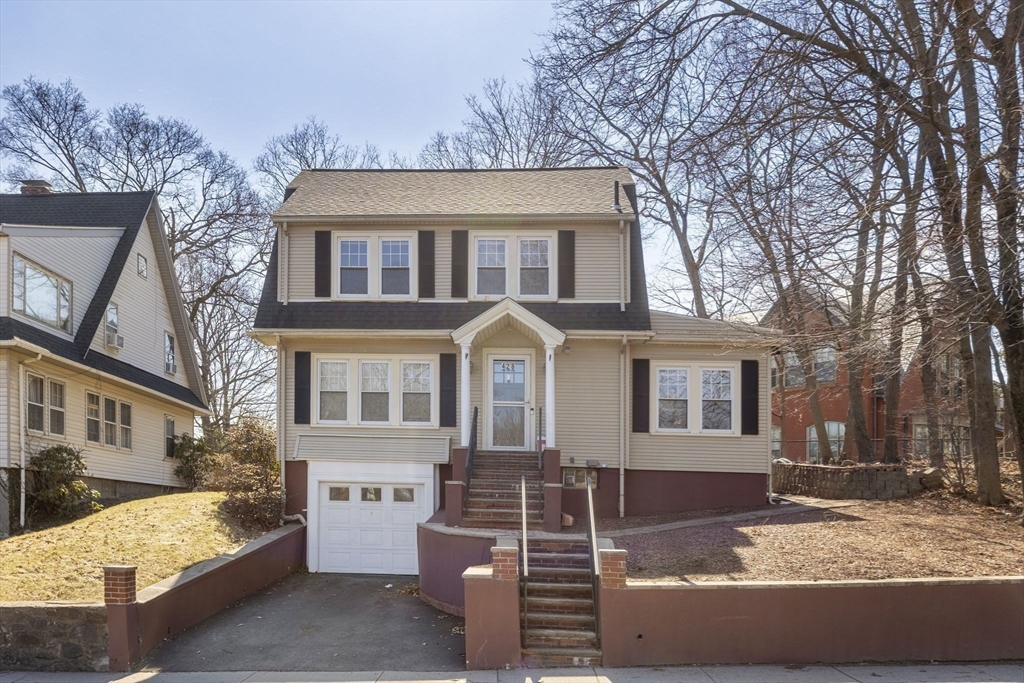 428 Boylston St, Brookline, Massachusetts, 3 Bedrooms Bedrooms, 7 Rooms Rooms,2 BathroomsBathrooms,Residential,For Sale,Boylston St,73497105