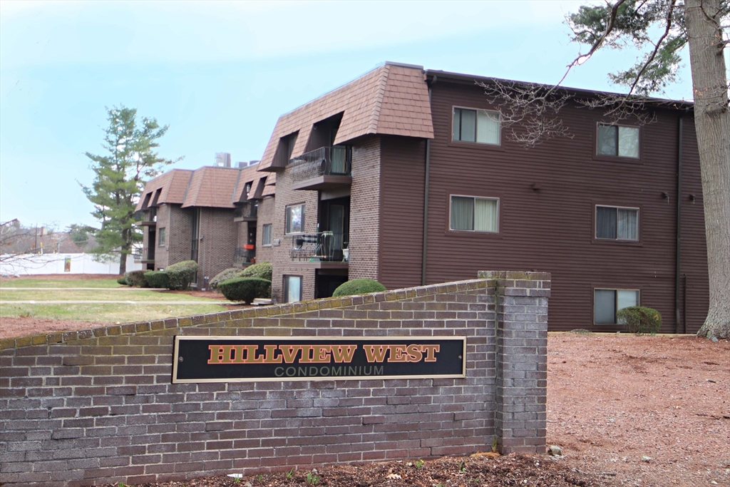 9 Thomas Street, Saugus, Massachusetts, 2 Bedrooms Bedrooms, 5 Rooms Rooms,2 BathroomsBathrooms,Residential,For Sale,Thomas Street,73497120