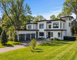 43 Claremont St, Newton, Massachusetts, 7 Bedrooms Bedrooms, 19 Rooms Rooms,8 BathroomsBathrooms,Residential,For Sale,Claremont St,73496954