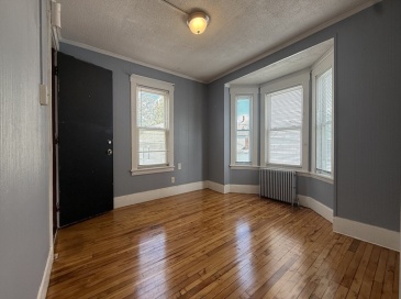 33-35 Upham Street, Salem, Massachusetts, 2 Bedrooms Bedrooms, 5 Rooms Rooms,1 BathroomBathrooms,Residential Lease,For Rent,Upham Street,73497152 33-35 Upham Street, Salem, Massachusetts, 2 Bedrooms Bedrooms, 5 Rooms Rooms,1 BathroomBathrooms,Residential Lease,For Rent,Upham Street,73497152